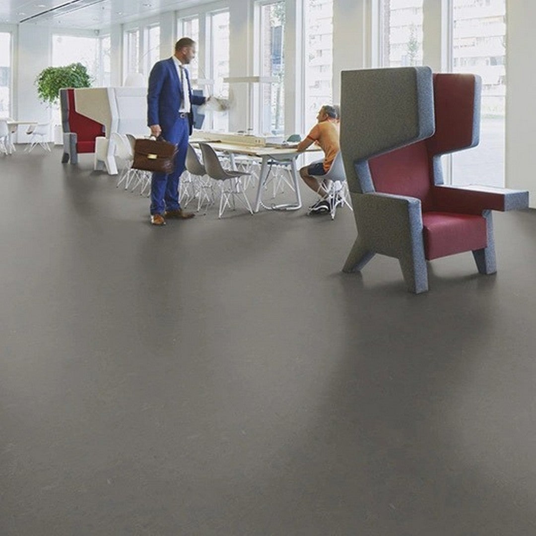 Forbo-Marmoleum-Decibel-6.5'-x-105'-Smooth-Vinyl-Sheet-Nebula