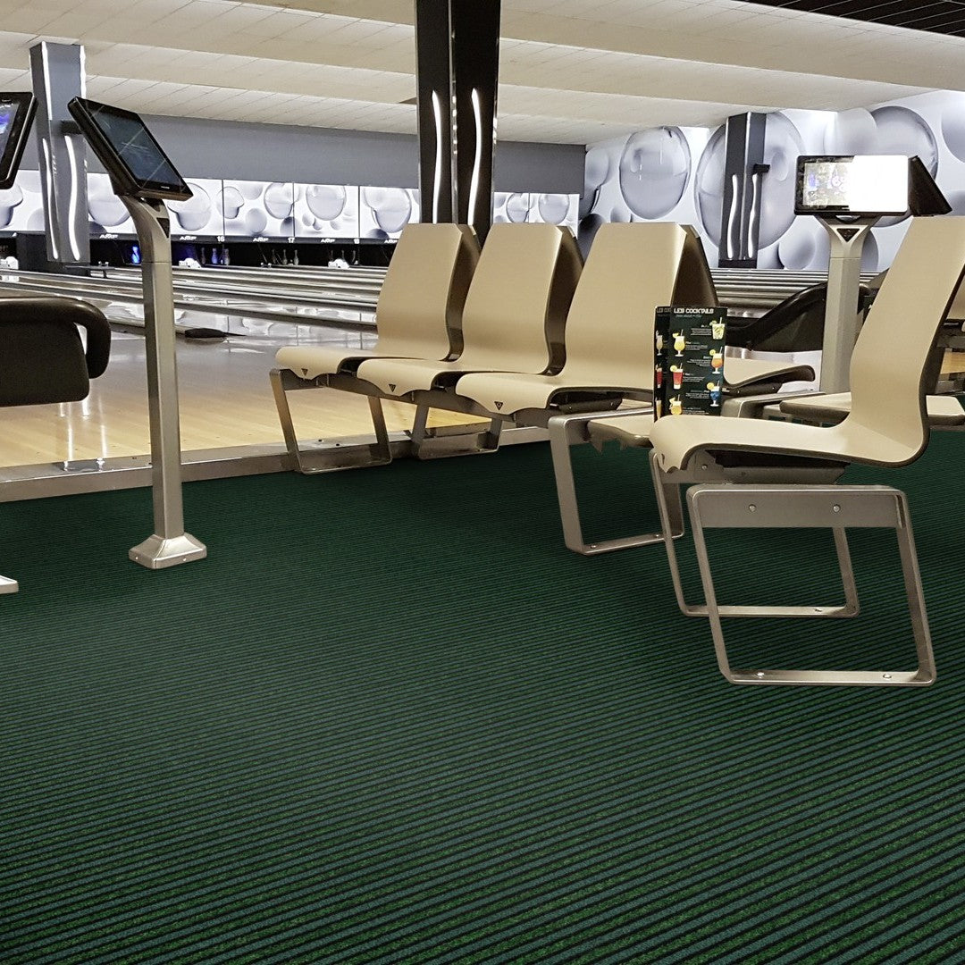 Forbo-Flooring-System-Coral-Duo-80.7-x-90.22-Econyl-&-Polyamide-Sheet-Green-Bellagio