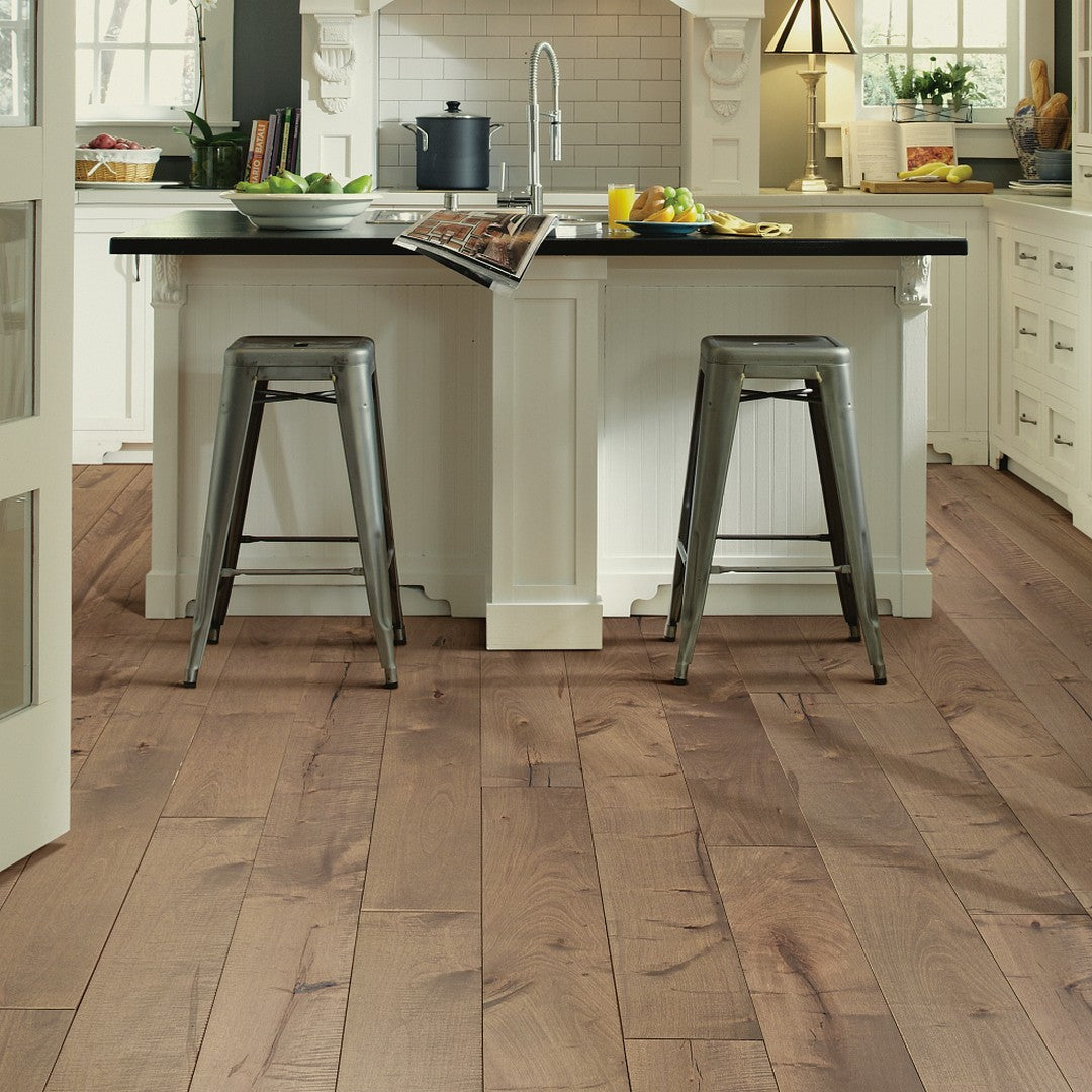 Shaw-Inspirations-7-Red-Maple-Hardwood-Plank-Vista