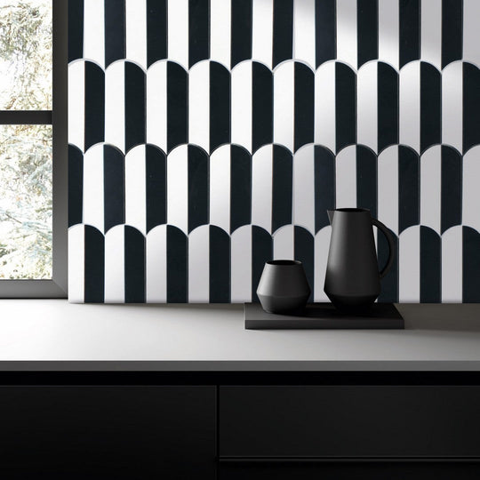 Tesoro-13.25-x-10.25-Showtime-Polished-Waterjet-Natural-Stone-Mosaic-Thassos-Nero