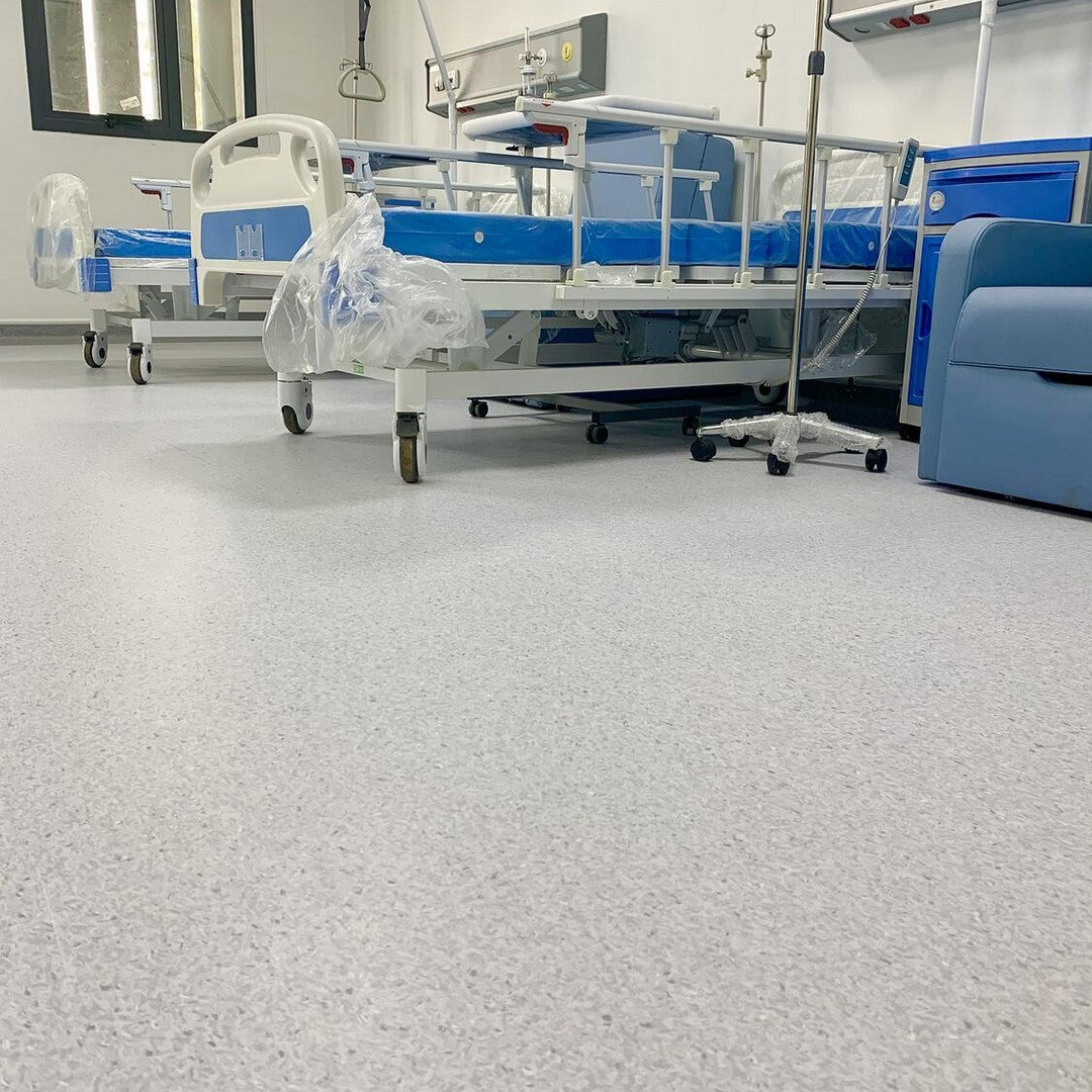 Tarkett-iQ-Granit-SD-24-x-24-Homogeneous-Vinyl-Tile-Light-Grey