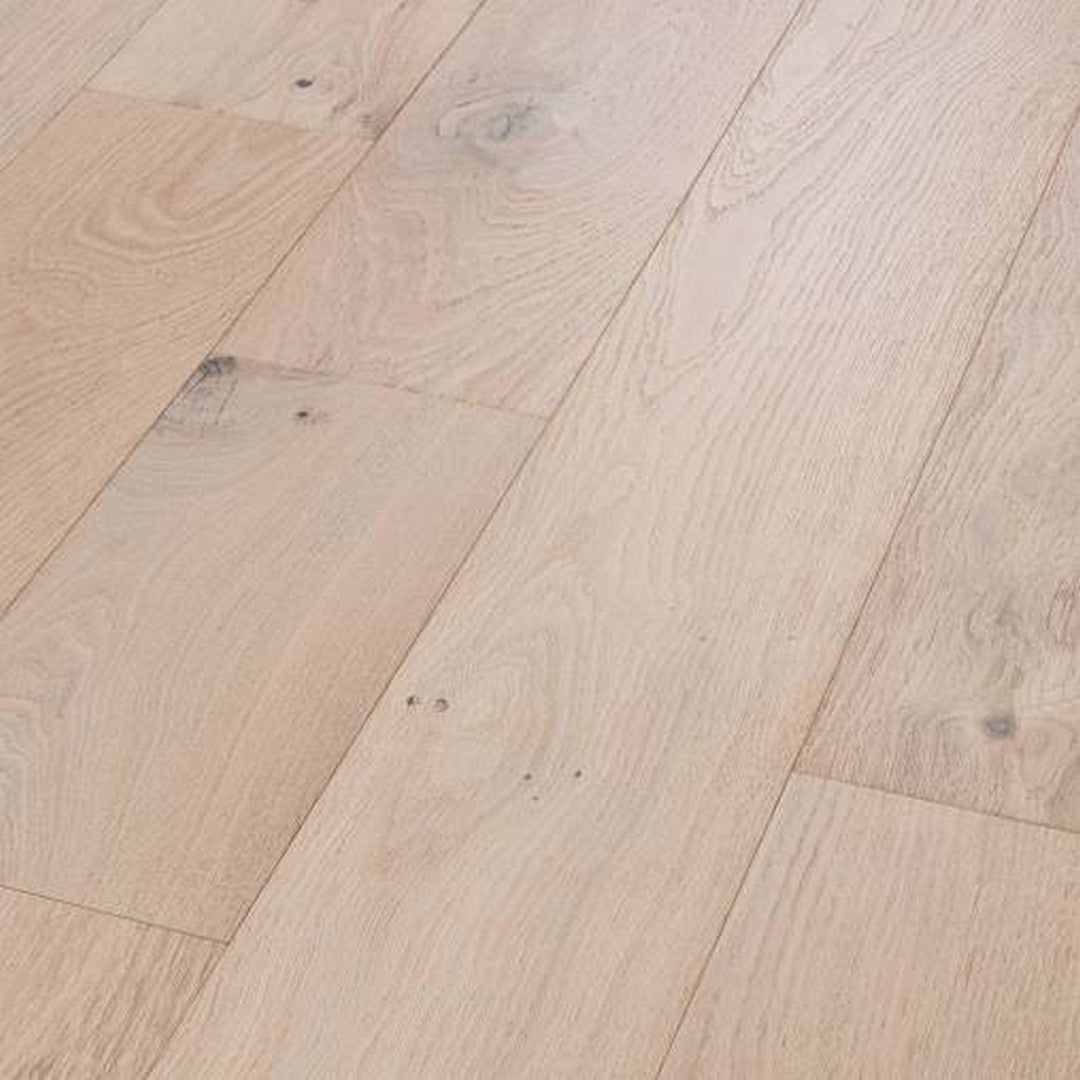 Anderson Tuftex Confection 7.48" White Oak Engineered Hardwood Plank