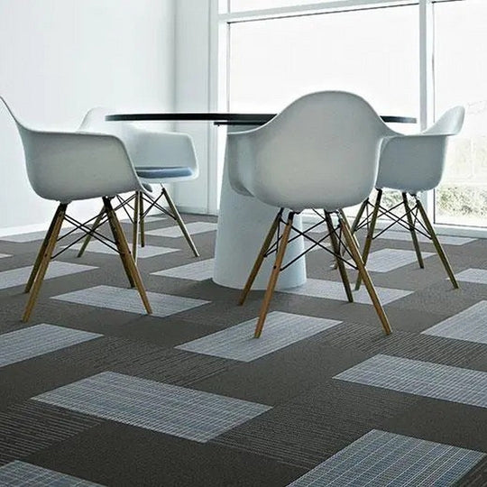 Forbo-Flotex-Cityscape-Integrity²-Flocket-Nylon-Carpet-Tile-19-69-x-19-69-Grey