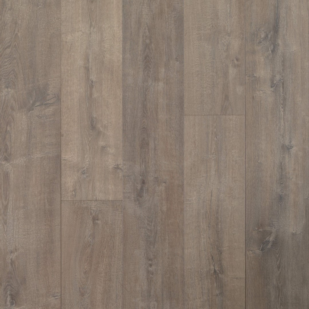 Quick-Step Colossia 9.44" x 80.5" Oak Laminate Plank